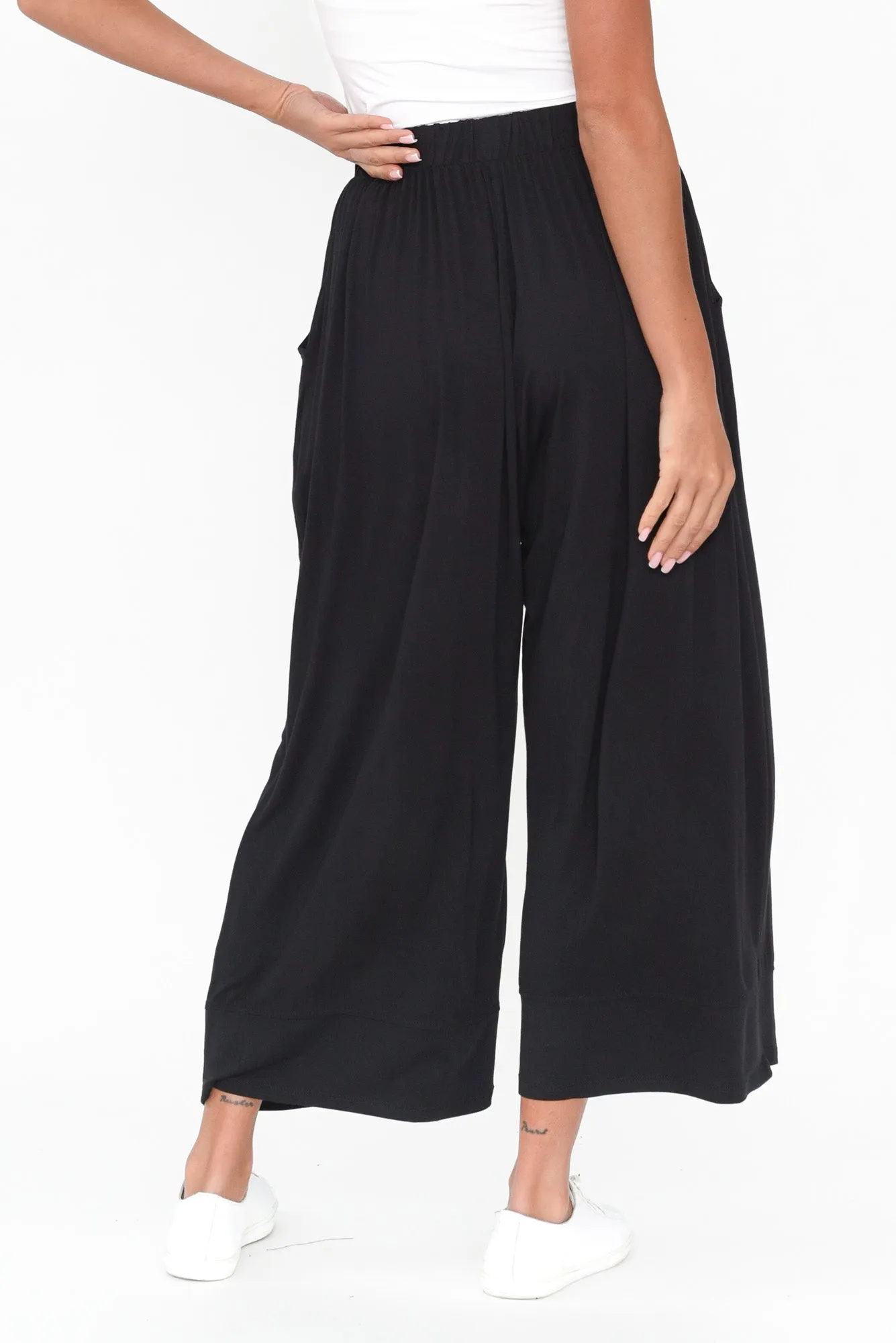 Bianca Black Relaxed Pants