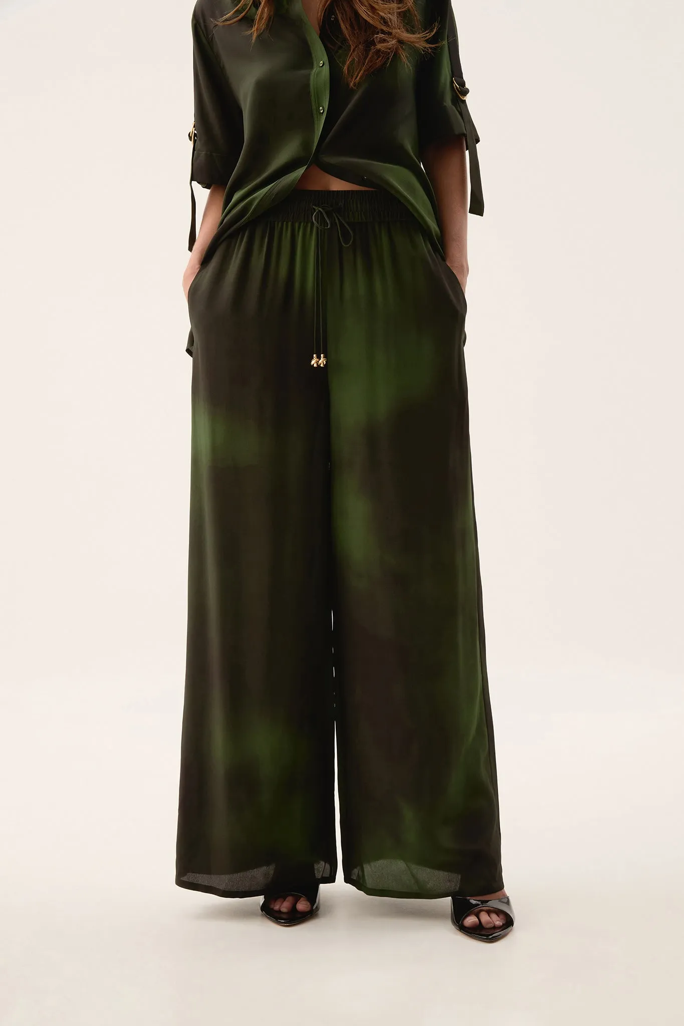 Glaze Silk Relaxed Pant