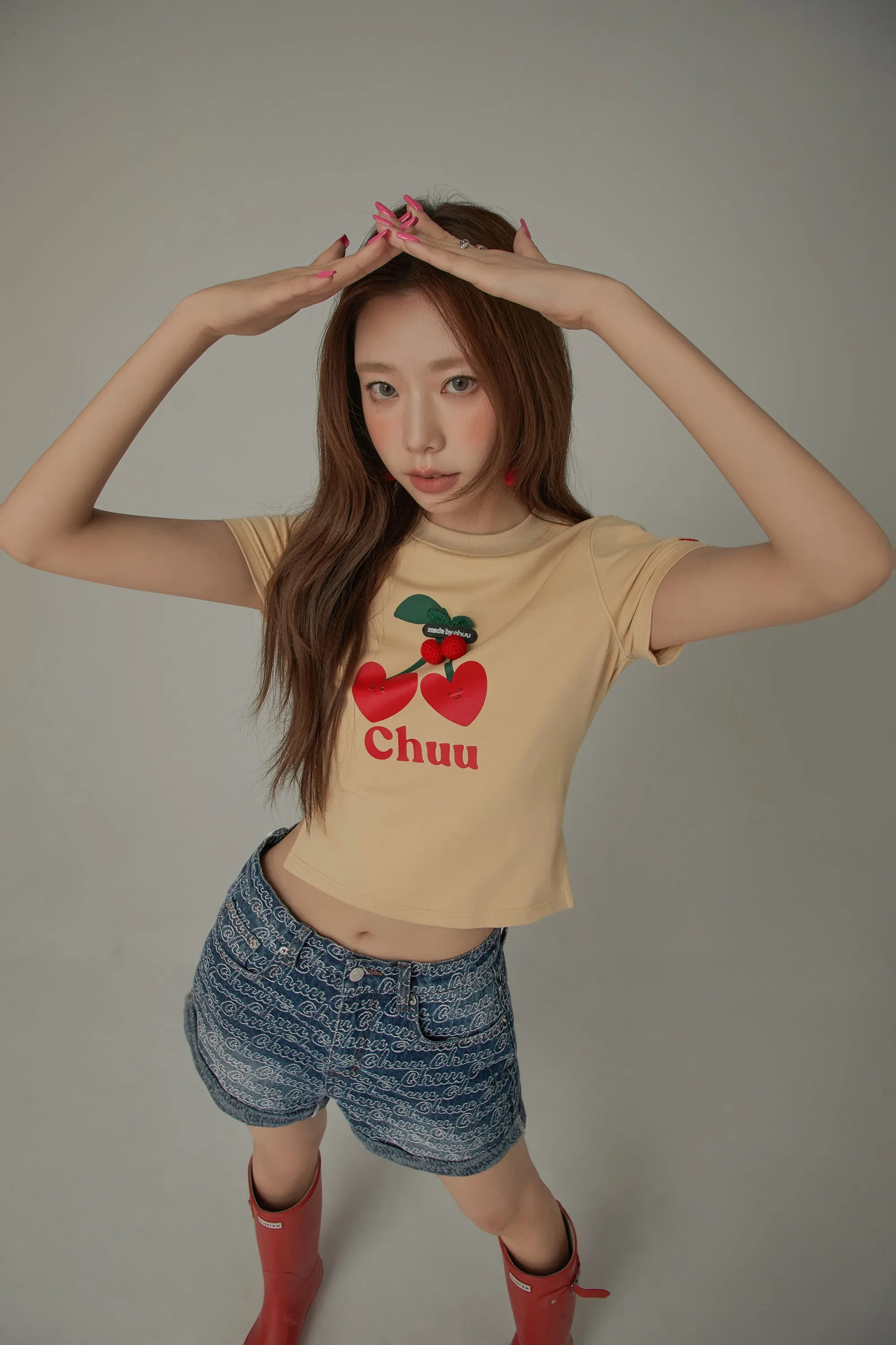 Logo Heart Cherry Printed Slit Short Sleeve T-Shirt