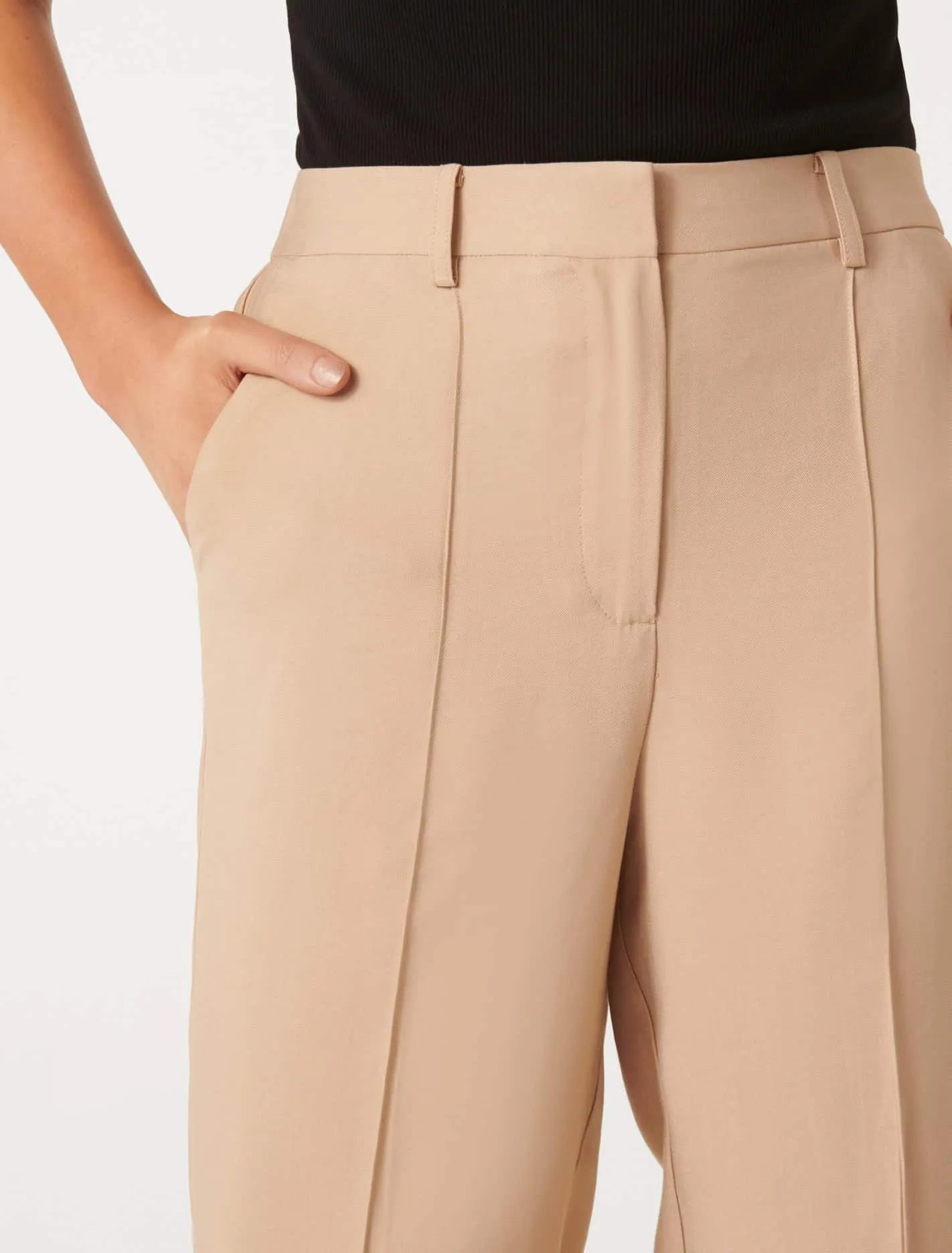 Robyn Relaxed Straight Leg Pants