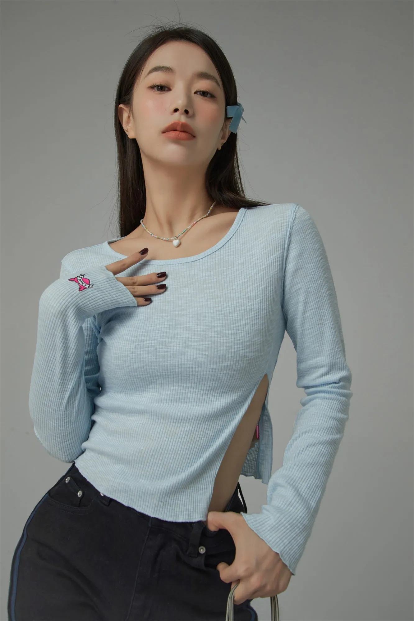 Slim Side Slit Long Sleeve T-Shirt