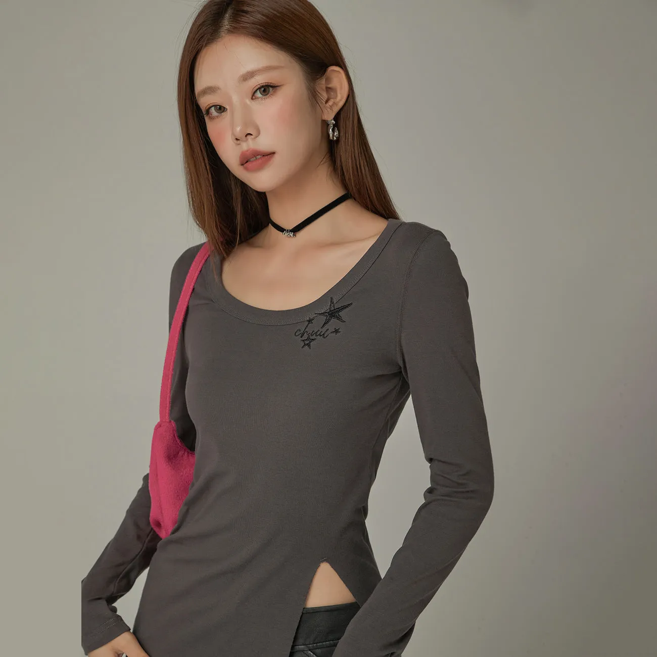 Star Slit Basic T-Shirt